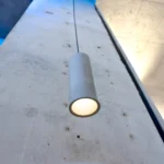 Pendente cilíndrico longo de concreto cimento