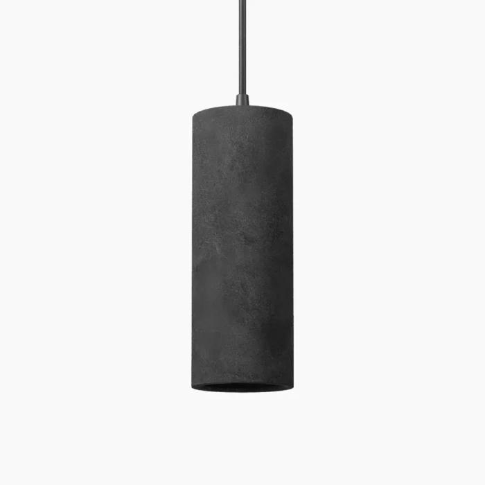 Pendente cilíndrico longo de concreto preto