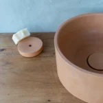 Saboneteira Funcional Cilíndrica de Concreto